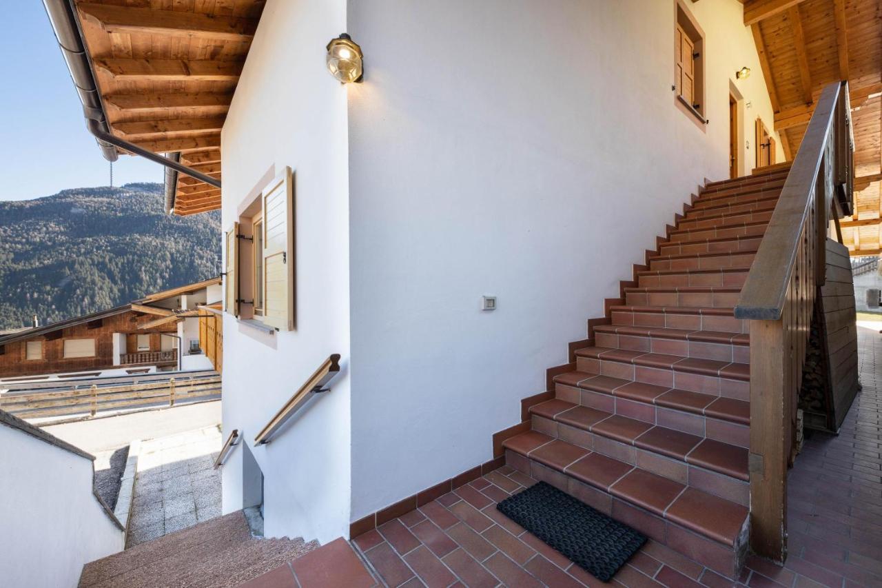 Villa Mazzel With Balcony Vigo di Fassa Luaran gambar