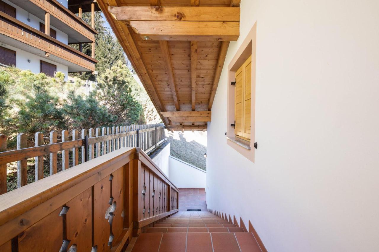 Villa Mazzel With Balcony Vigo di Fassa Luaran gambar